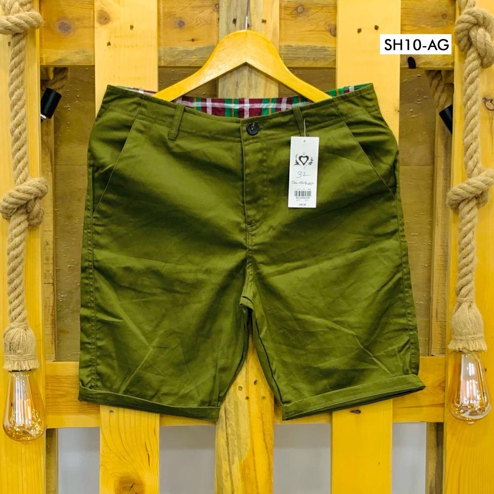 Man short