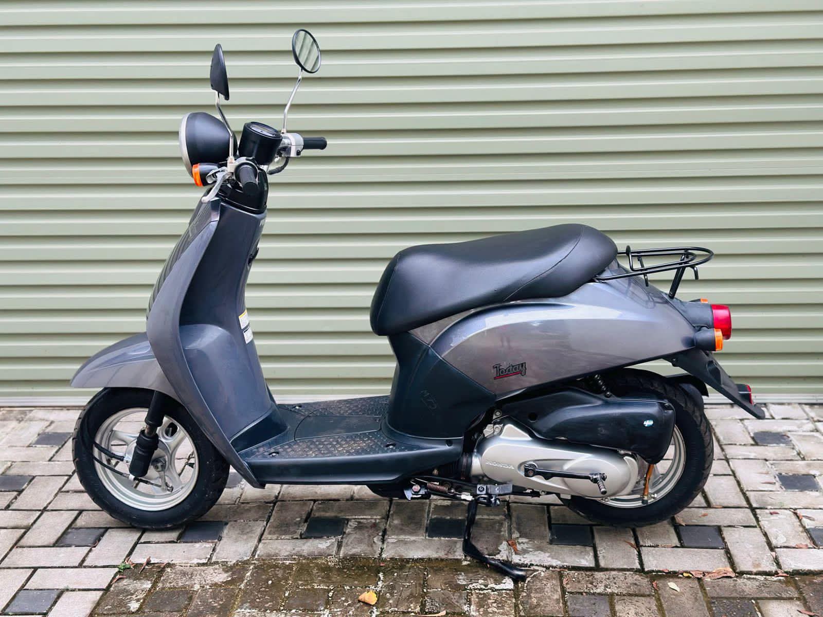 Honda scooter