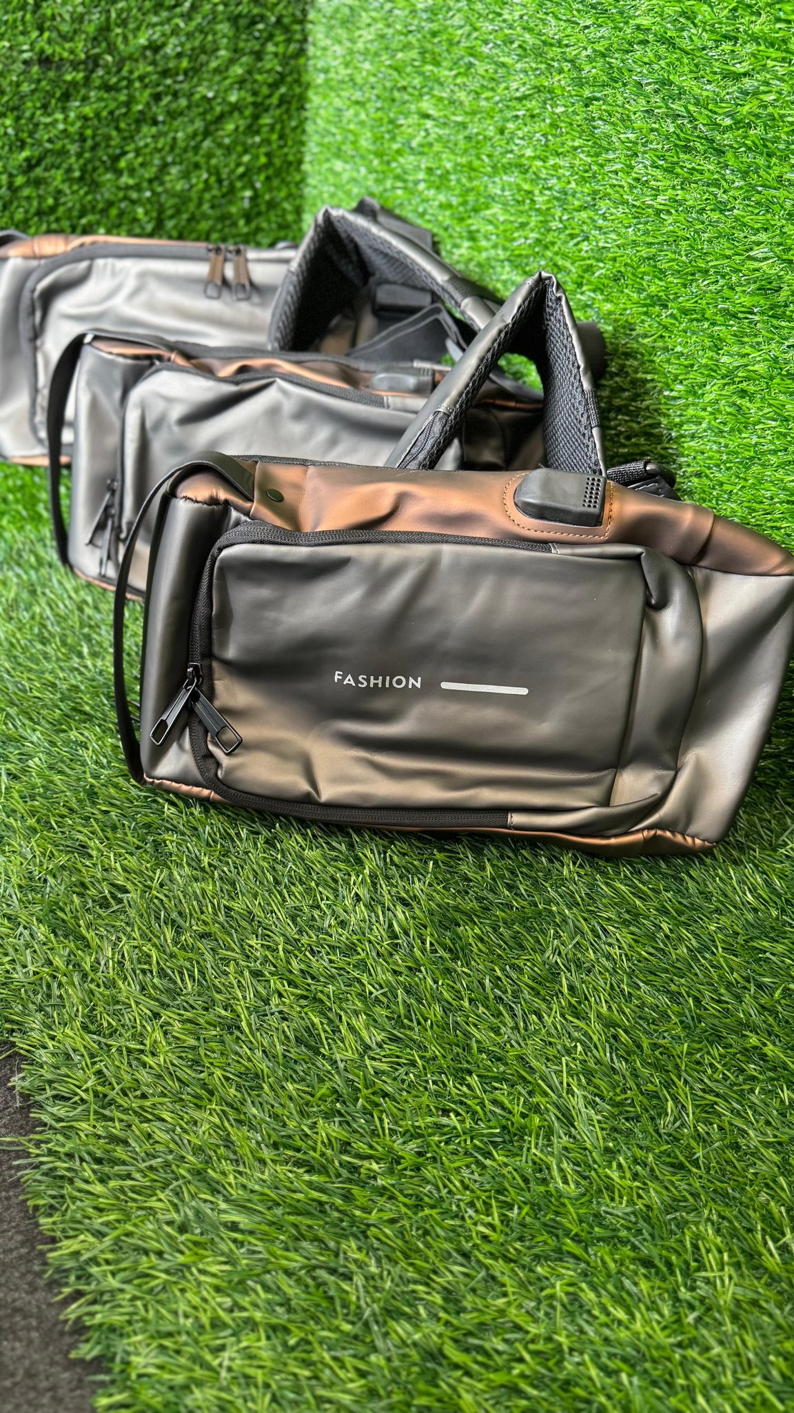 Men's Chest Bag with Anti Lock