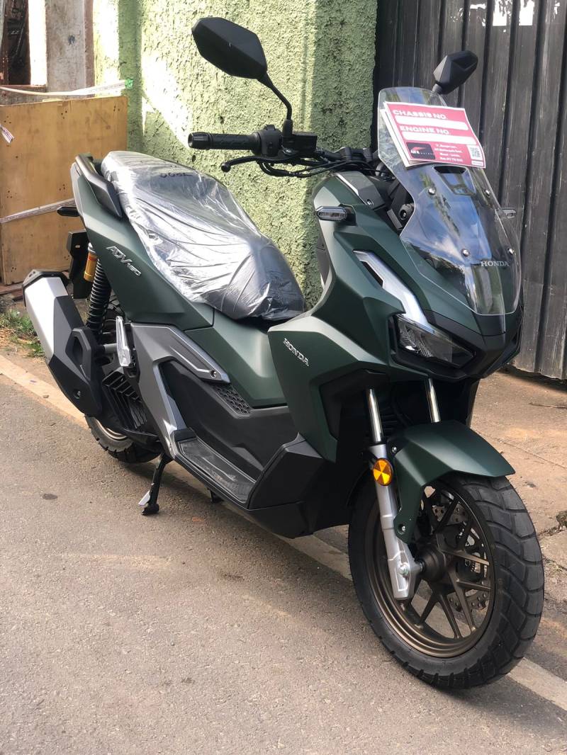 Honda ADV 160 2025 Brand New Matte Green
