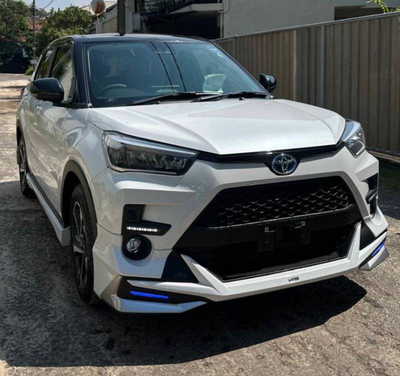 Toyota Raize Z Hybrid Modelista 2025 Brand New