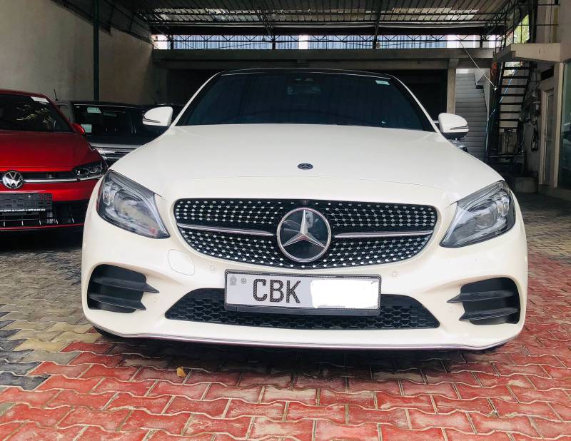 Mercedes-Benz C200 Premium Plus 2019